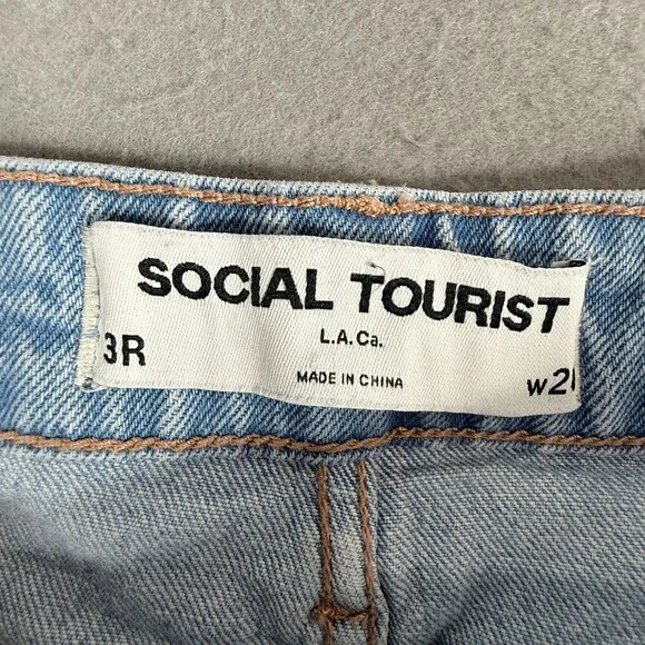 Social Tourist Ultra High Rise Baggy Jeans Hearts Size 3R 24x29 Wide Leg Boho - Picture 7 of 11